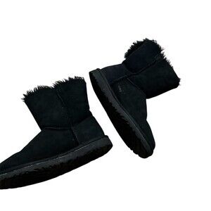 UGG Bailey Button Short Boots Womens Black Shearling Lined Size 5 EU 36
